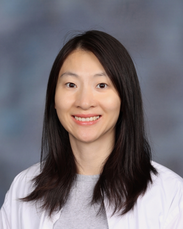 Xi He : First Grade Chinese Language Teacher