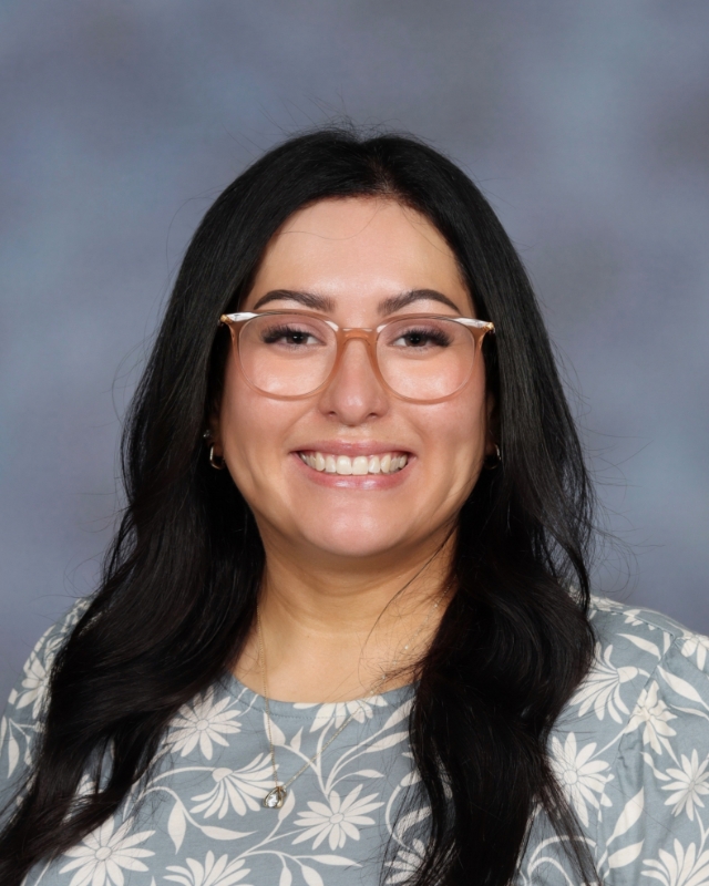 Teryn Olsen : Fifth Grade Teacher