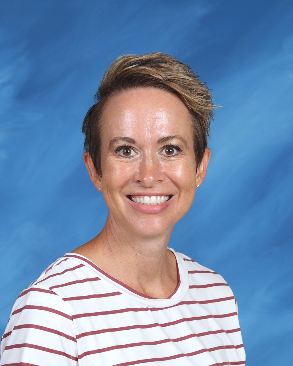 Amber Larson : Fourth Grade Teacher