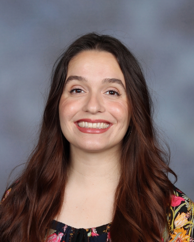 Alexa Dahl : Speech Language Pathologist