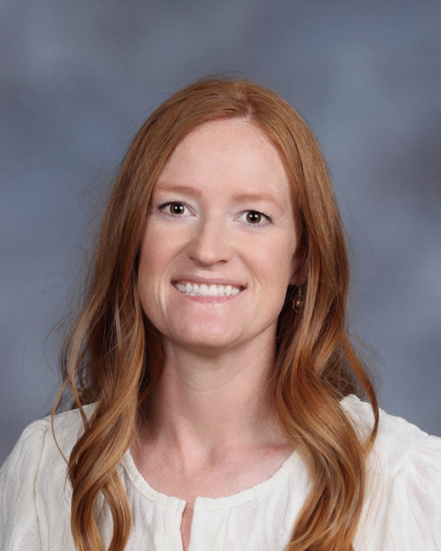 Ashley Ekness : Registrar