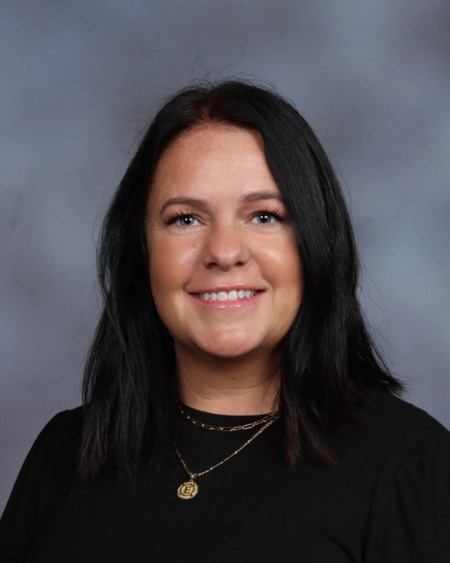 Emilee Trias : School Counselor