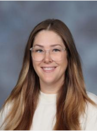 Rhiannon Routsong : ELA Teacher