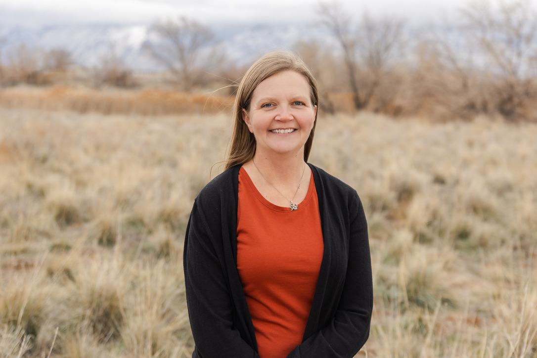 Lora Johnson : Kindergarten Teacher