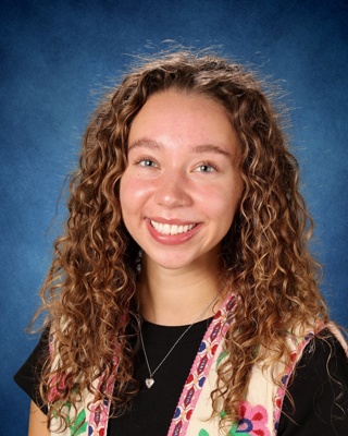 Emmy Cooper : 4th Grade Teacher