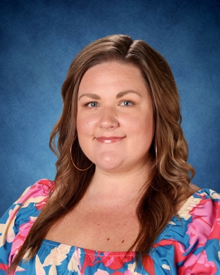 Mikayla Dunbar : First Grade Teacher
