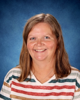 Lora Johnson : Kindergarten Teacher