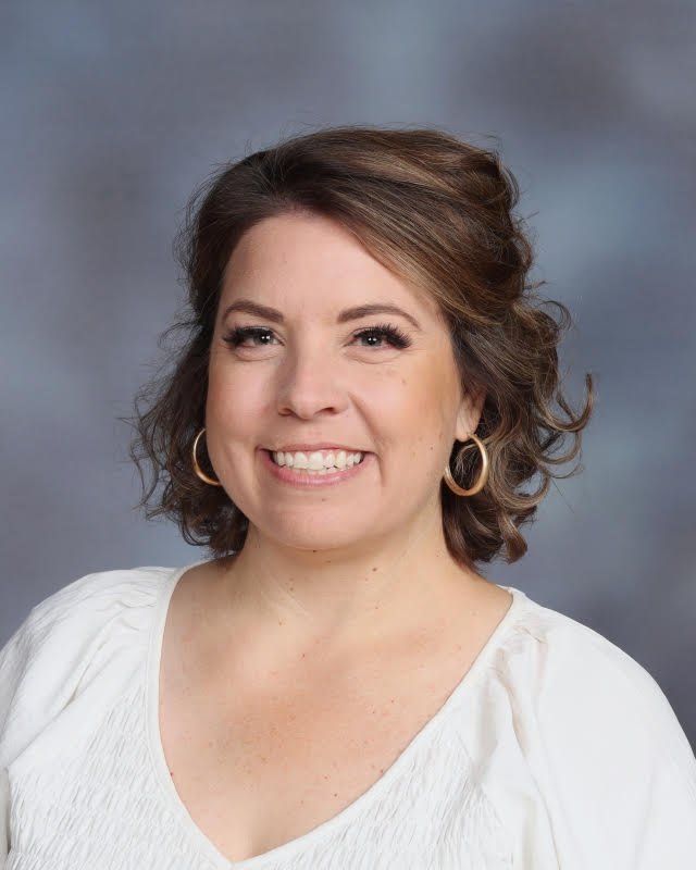 Cari Bangerter : Office Manager