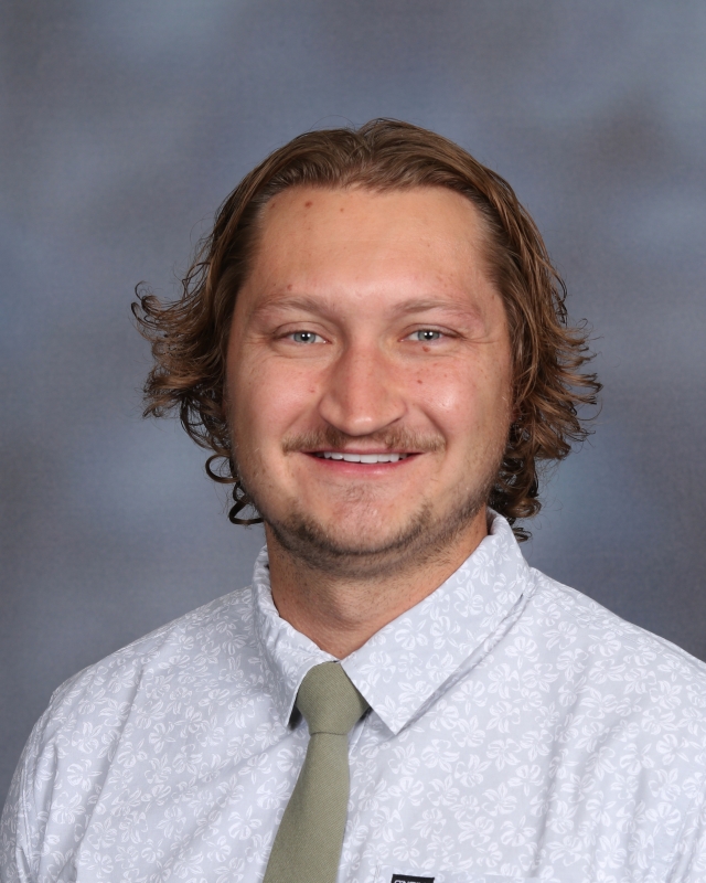 Dylan Staheli : Language Arts