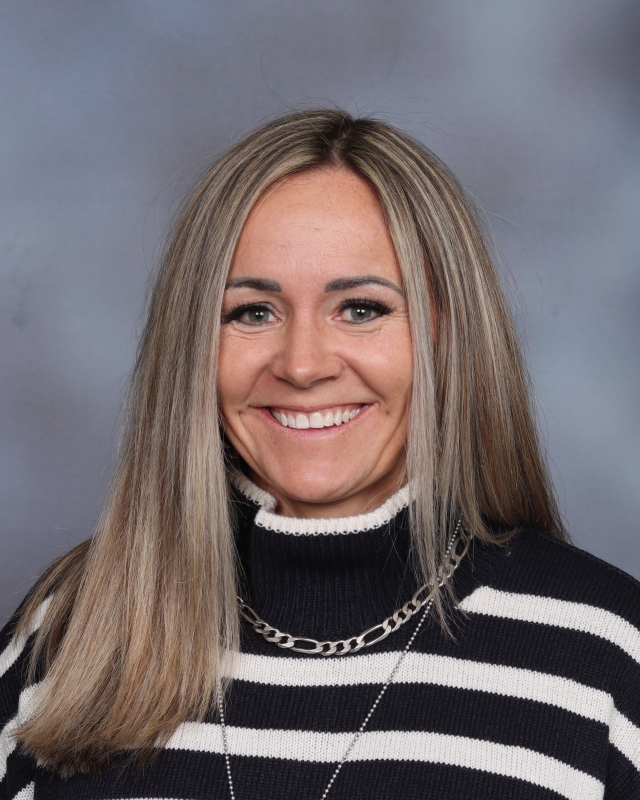 Heidi Taylor : Business Office Specialist