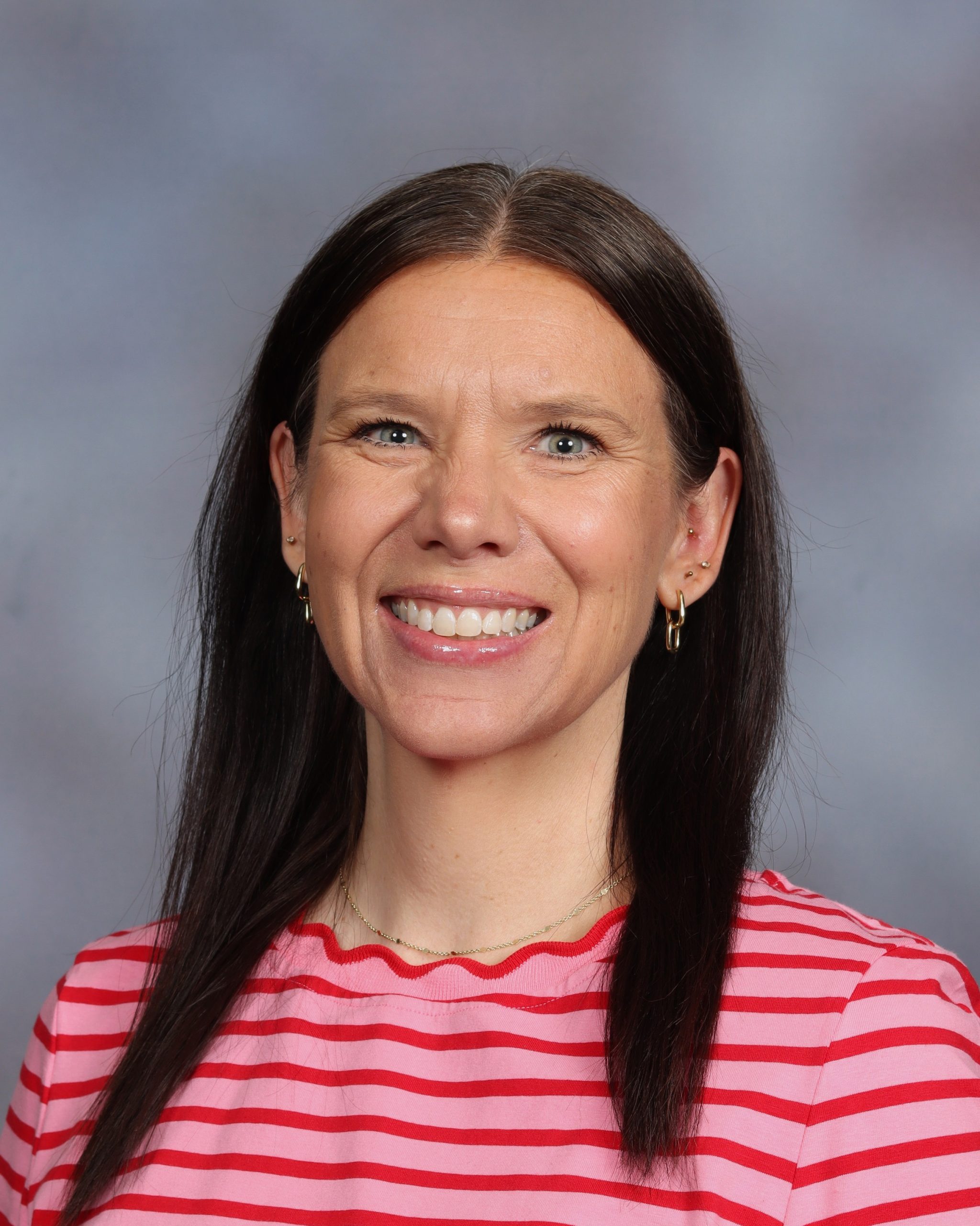 Julie Ann Cordero : Geography & Yearbook