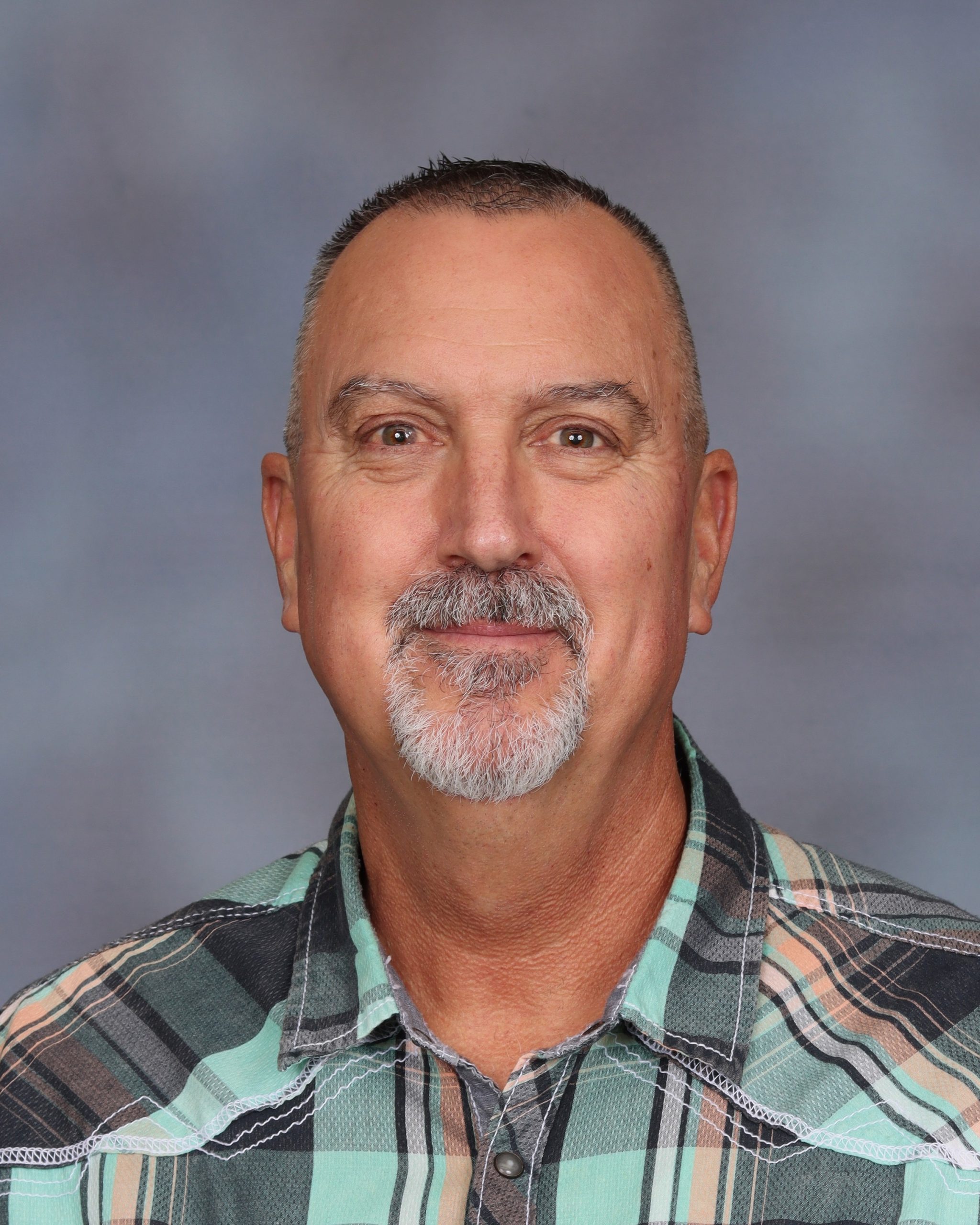 Brad Stewart : Head Custodian