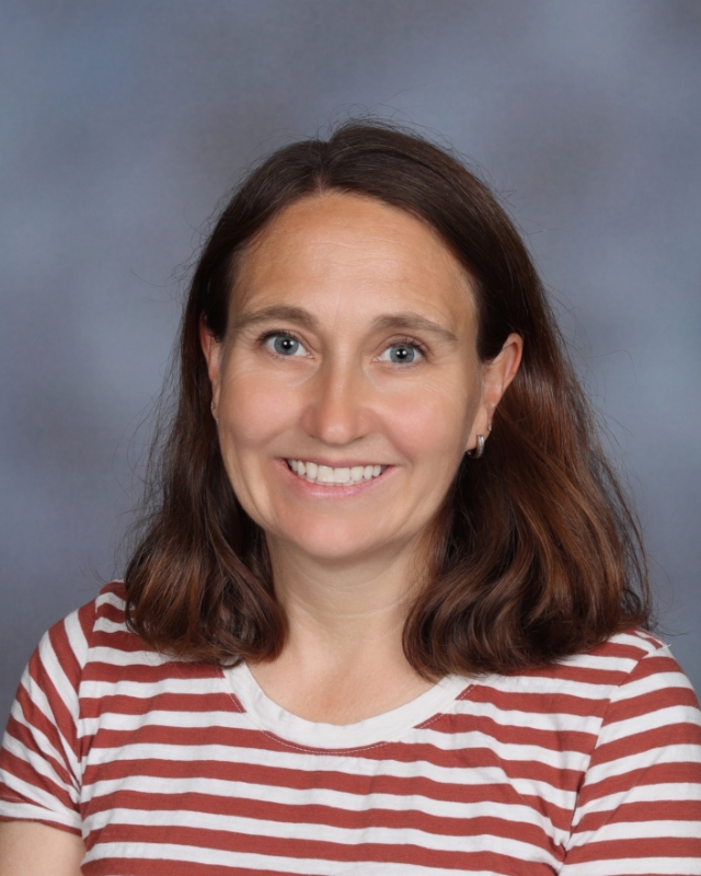 Brooke Christiansen : Kindergarten Teacher