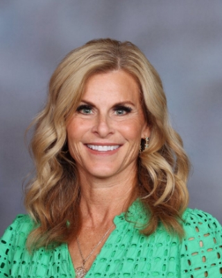 Melissa Riach : Language Arts Teacher