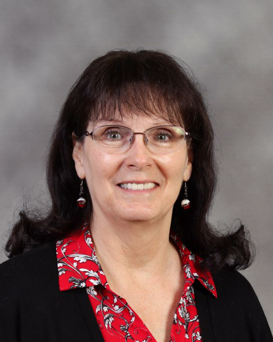 Ellen Mildenhall : Third Grade Teacher