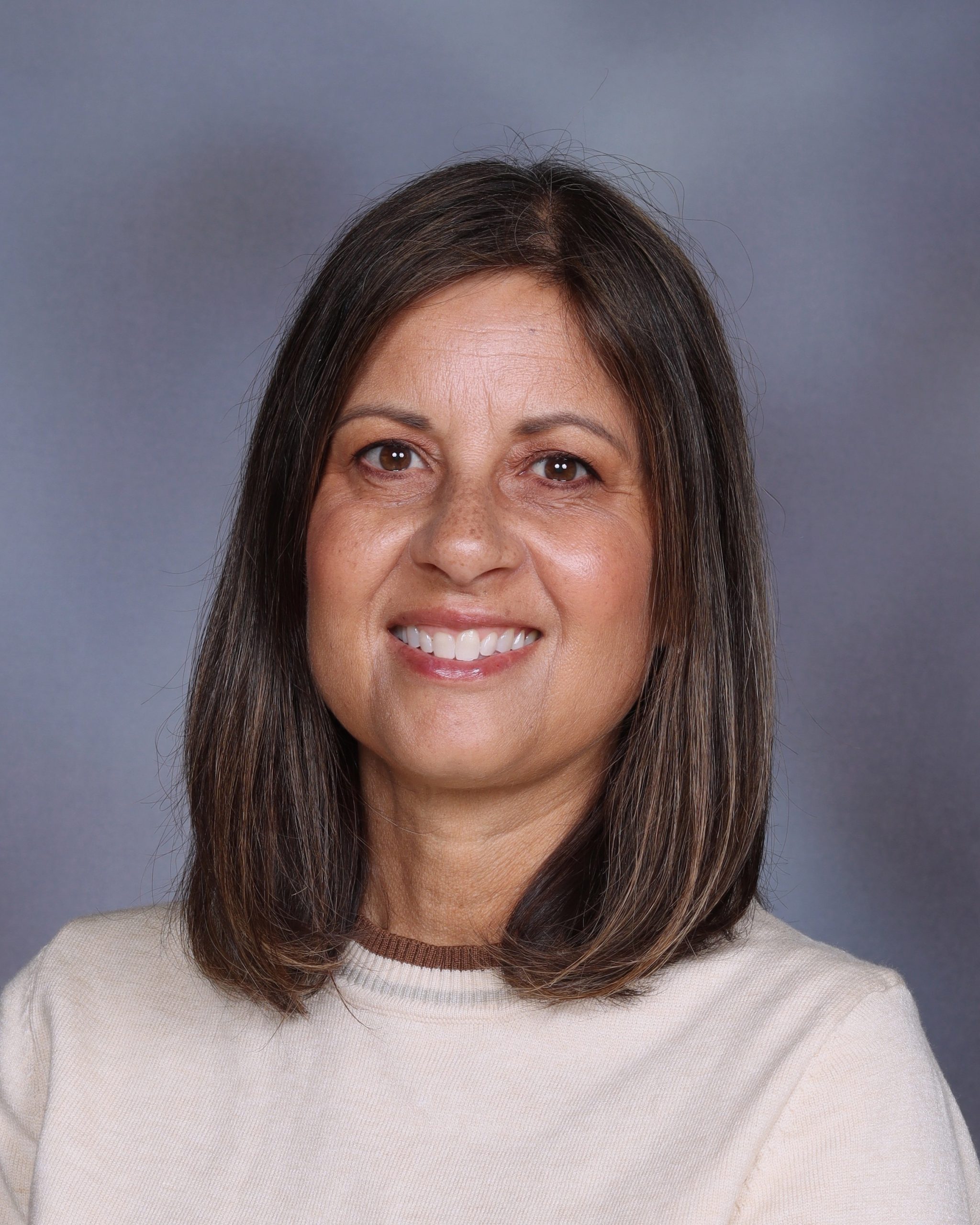 Shelley Campbell : Reading Para