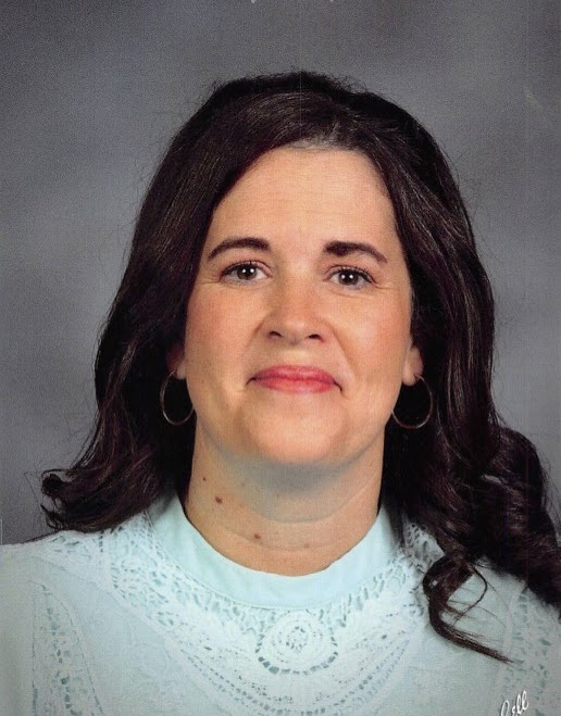 Holly Nisson : Reading Specialist