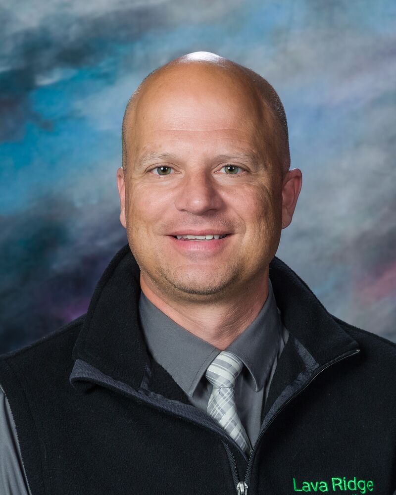 Assistant Principal Greg Bozarth