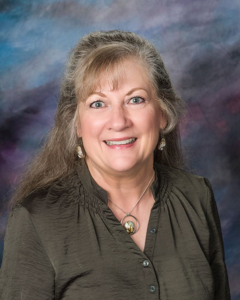 Kathryn Leany : MEDIA COORDINATOR