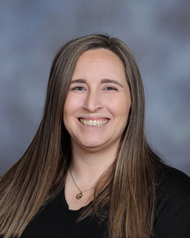 Victoria Banes : Fourth Grade Teacher