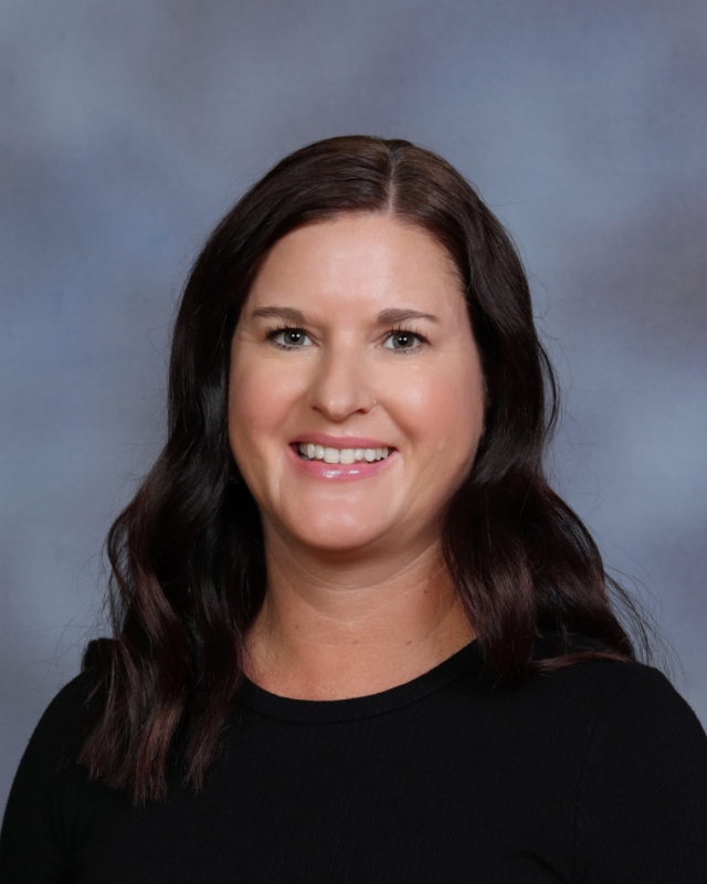 Karen Cisneros : ESL Paraprofessional