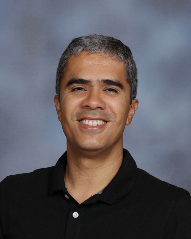 Ezequiel Godk : Fourth Grade Teacher DLI