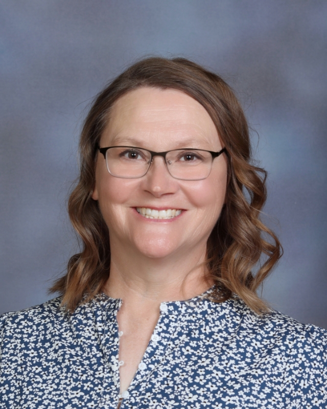 Emily Harris : Literacy Paraprofessional