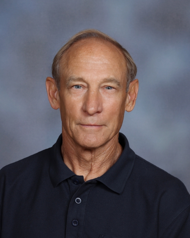 Bob Lockwood : Head custodian