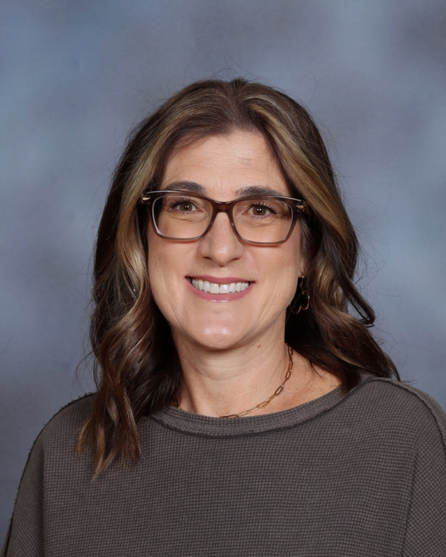 Nicole Salle : Literacy Paraprofessional