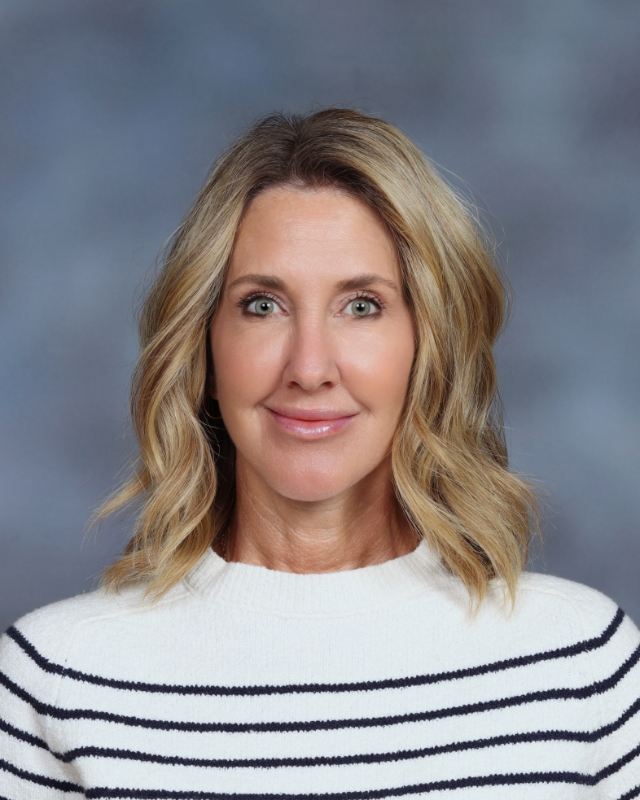 Dr. Sandi Stewart : Speech & Language Pathologist