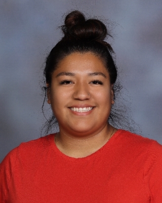 Noelia Hernandez : ESL ASSISTANT