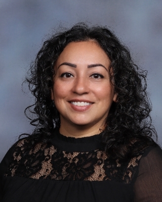 Yulma Diaz : Principal's Secretary