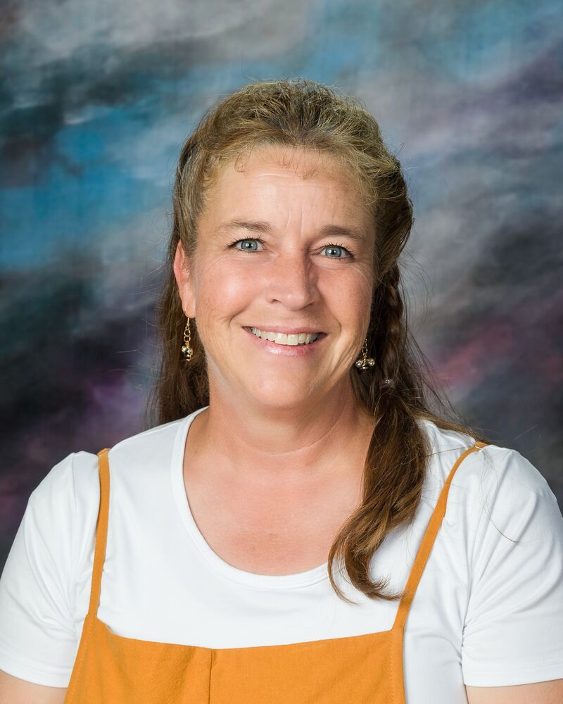 Toni Schroath : Kindergarten Teacher