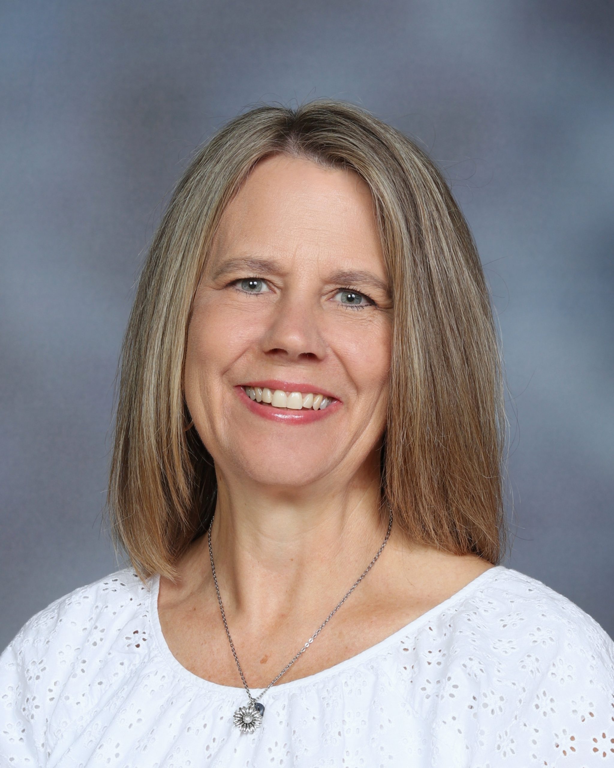 Jennifer Leavitt : Principal