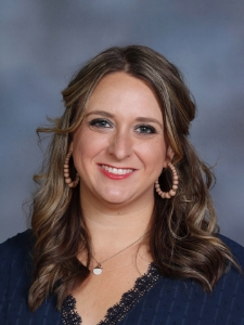 Carissa Sawyer : Kindergarten Teacher