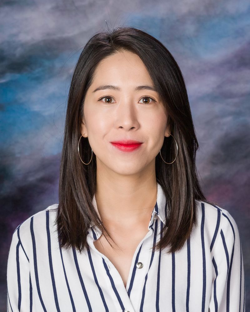 Hanwen Cui : Fifth Grade DLI Teacher
