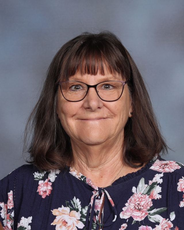 Cindy Bizal : SpEdMild/Mod Paraprofessional