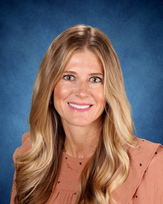 Cambria Facer : Second Grade Teacher