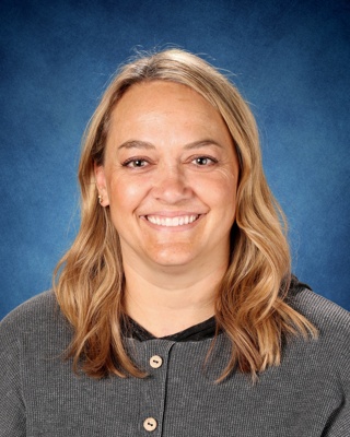 Cassie Hahl : First Grade Teacher