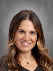 Tiffany Lacasse : Media Paraprofessional