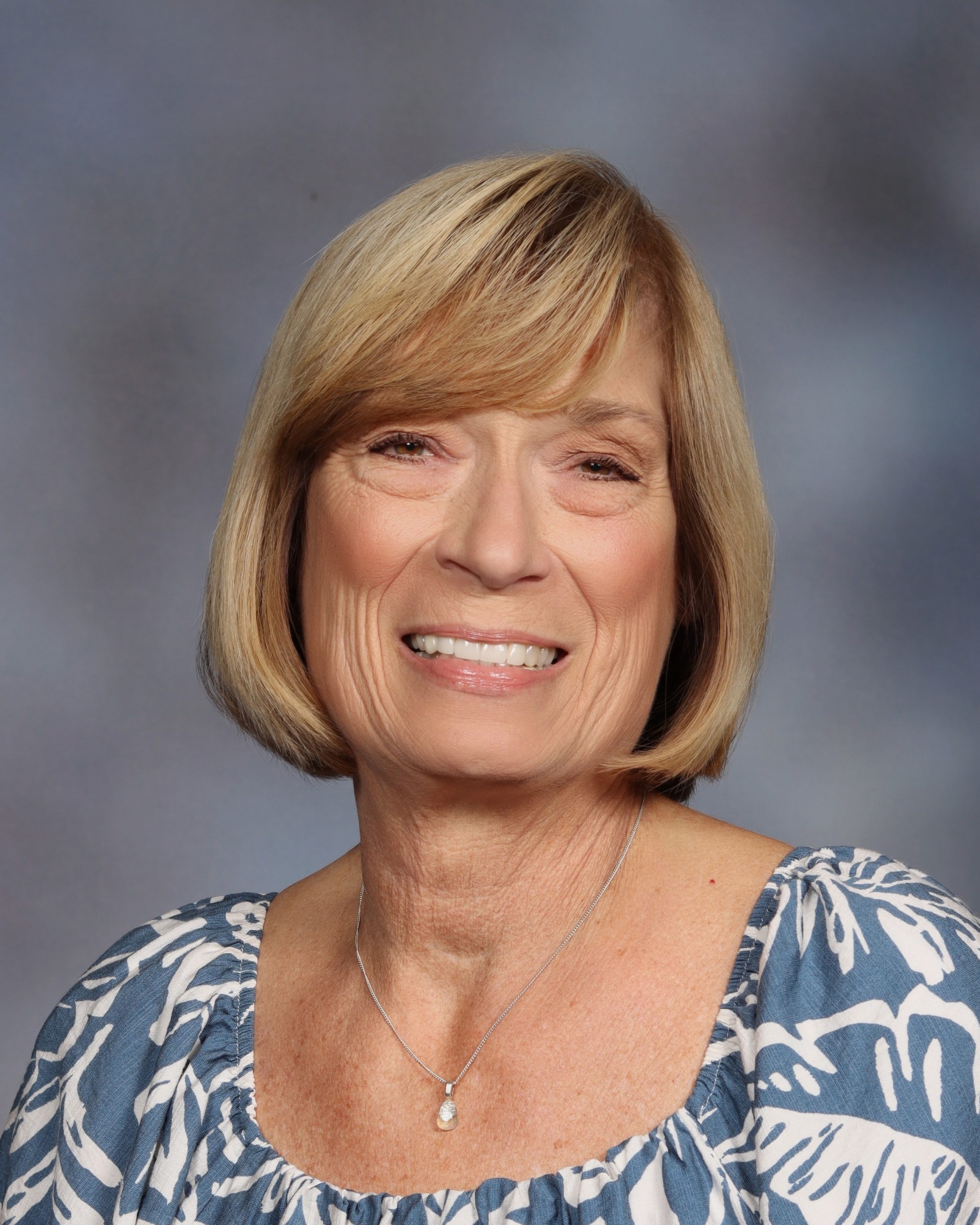 Lynette Cash : SpEd Paraprofessional