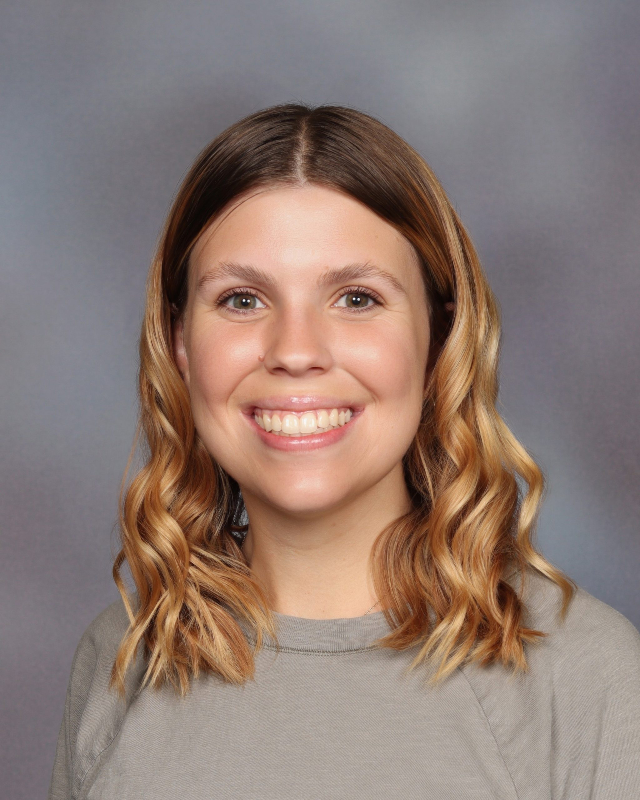 Megan Gubler : Kindergarten Paraprofessional