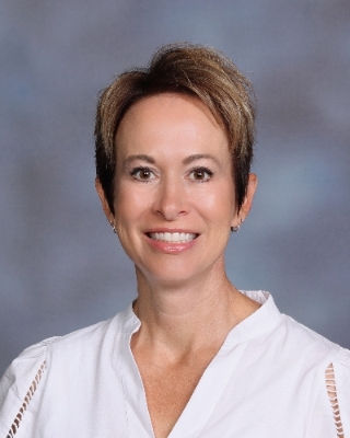 Amber Larson : Fourth & Fifth Grade English Dual Teacher