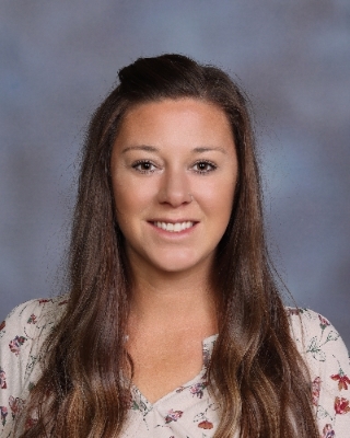 Desiree Perry : Computer Lab Assistant