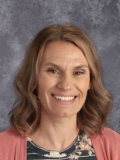 Amanda Lewis : School Nurse