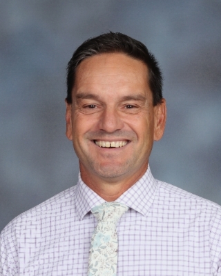 Jonathan Howell : Principal