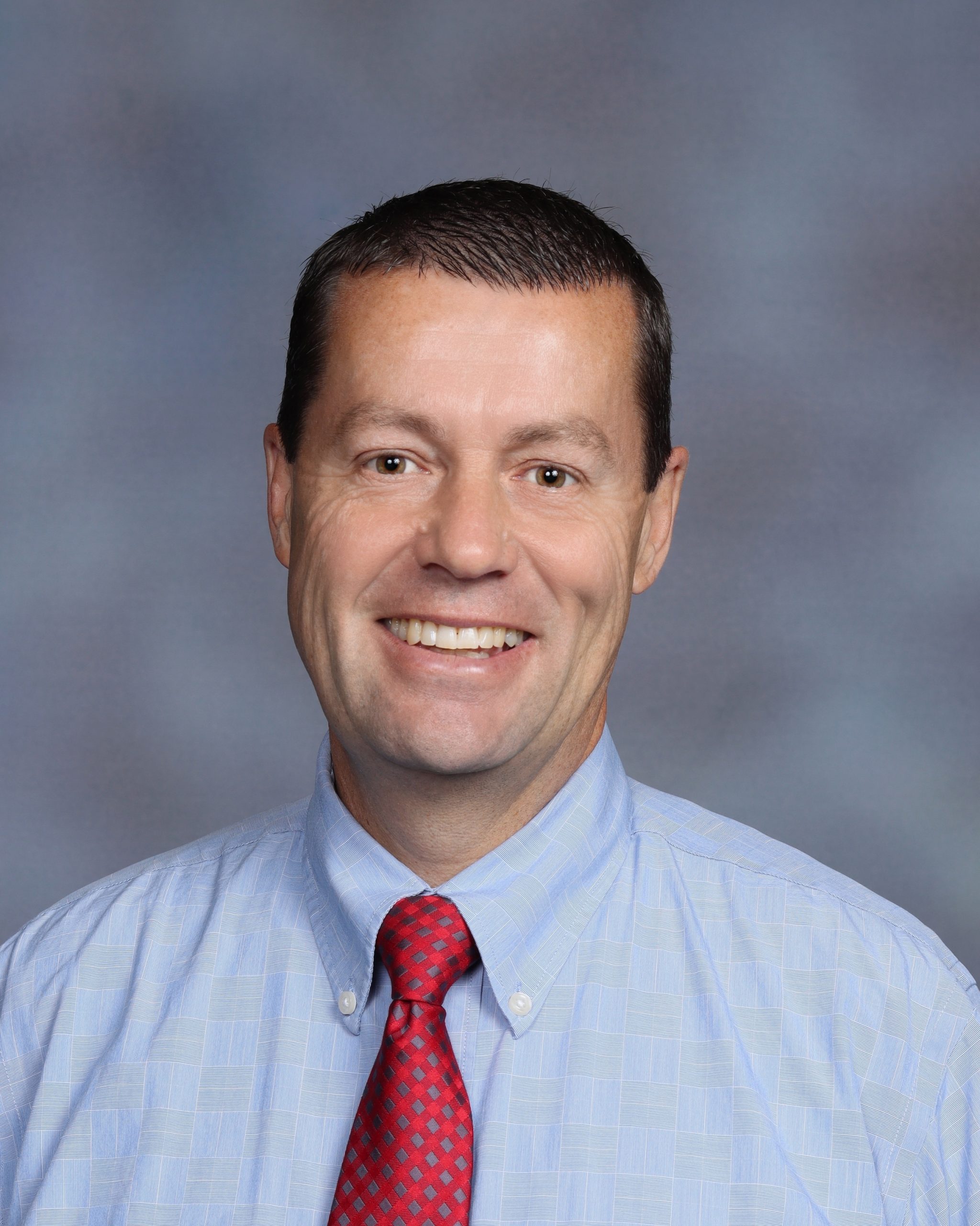 Adam Baker : Principal