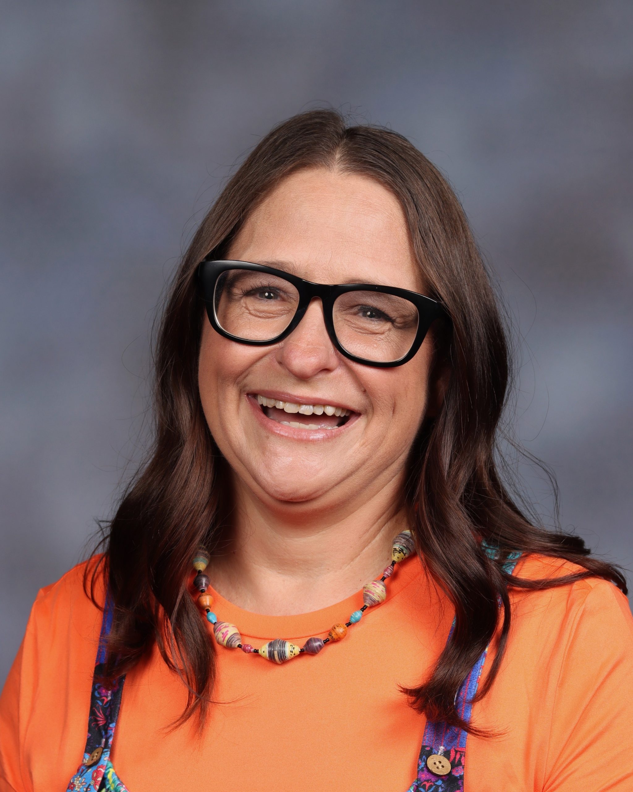 Amanda Stewart : Librarian
