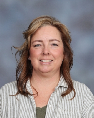 Brooke Iverson : Media Assistant