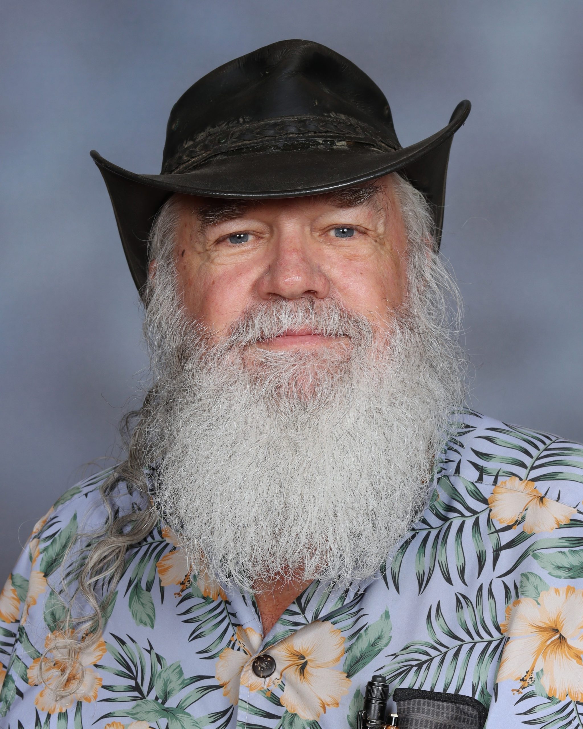 LeGrand Lee : Special Education Assistant